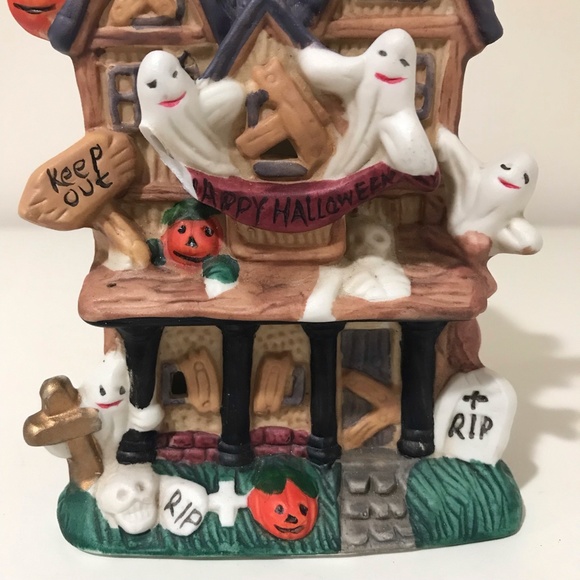 Vintage 1996 Spooky Hollow Lighted Porcelain Halloween House No Light and Cord - Picture 6 of 12